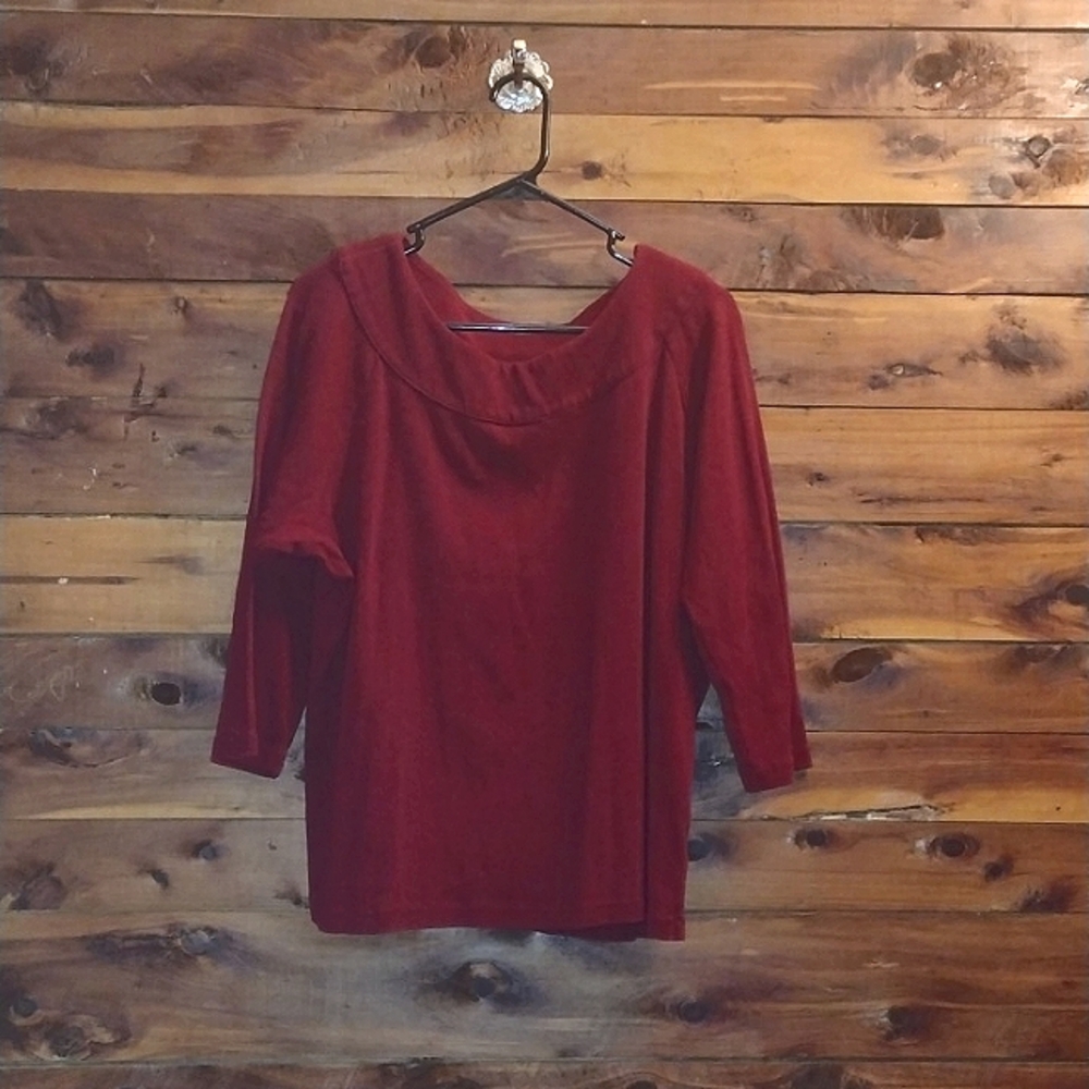 Women's plus size 2x wine red top